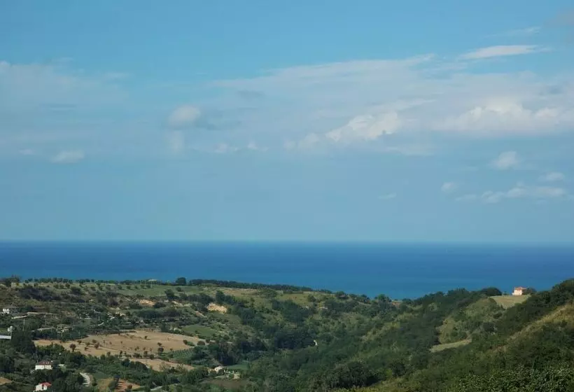 Maaseutuhotelli Agriturismo Casa Degli Archi