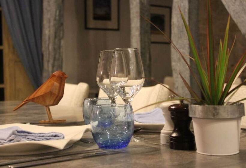 بنسيون Au Vieux Pressoir