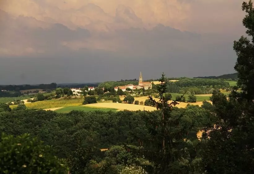 Majatalo Au Vieux Pressoir