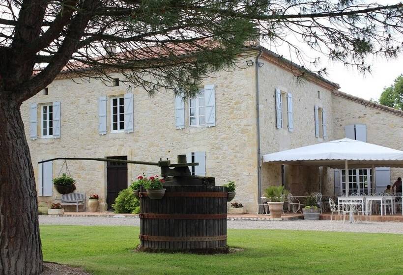 بنسيون Au Vieux Pressoir