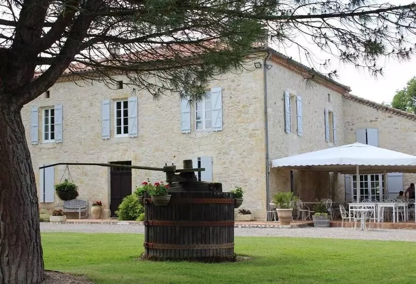 Majatalo Au Vieux Pressoir