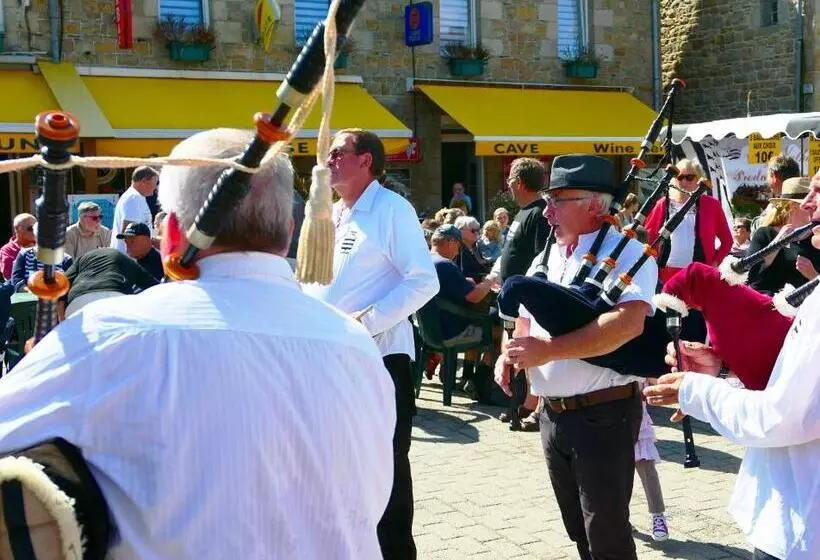 Majatalo Ailes Et Iles