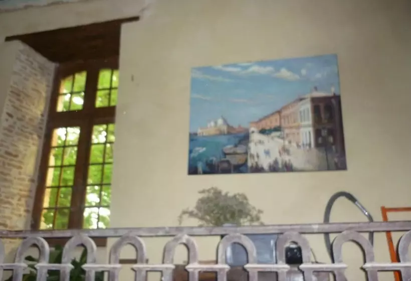 Majatalo Chateau De Vallègue