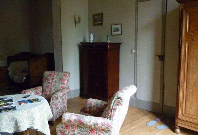 بنسيون Chateau De Vallègue