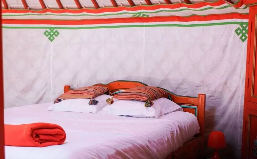 Majatalo Du Coq à L'âne