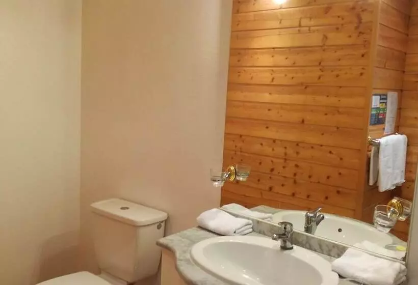 Majatalo Du Coq à L'âne