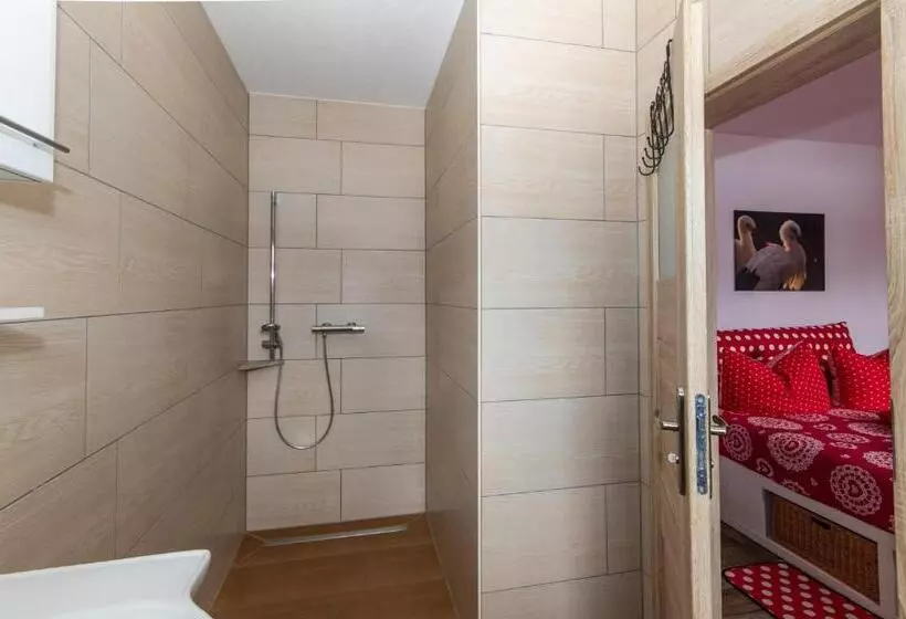 ペンション Ferienhof Zum Spreewäldchen