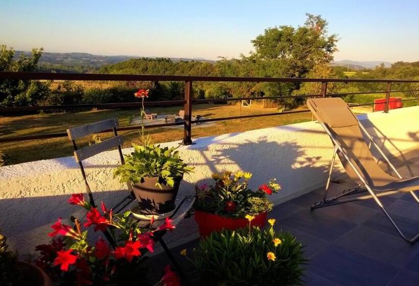 펜션 La Meridienne Des Collines