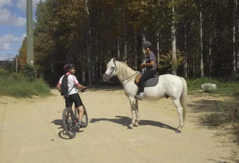 ペンション La Meridienne Des Collines