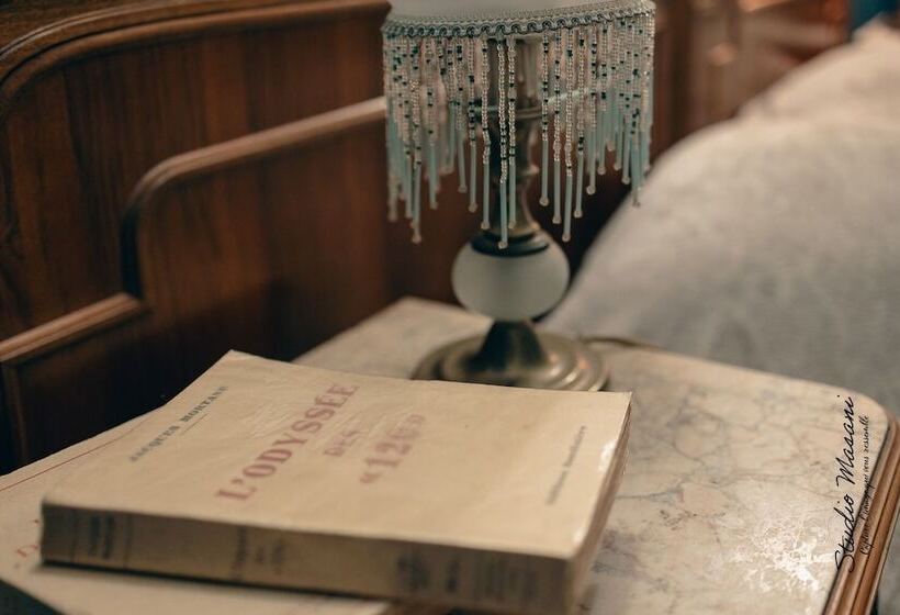 פנסיון Le Chateau De La Tourlandry Puy Du Fou