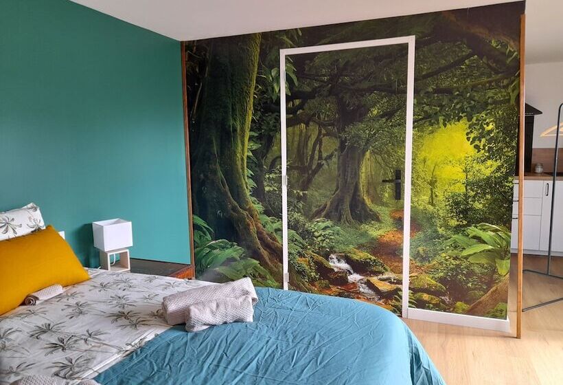 פנסיון Le Chateau De La Tourlandry Puy Du Fou