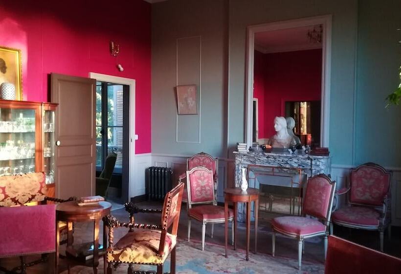 פנסיון Le Chateau De La Tourlandry Puy Du Fou