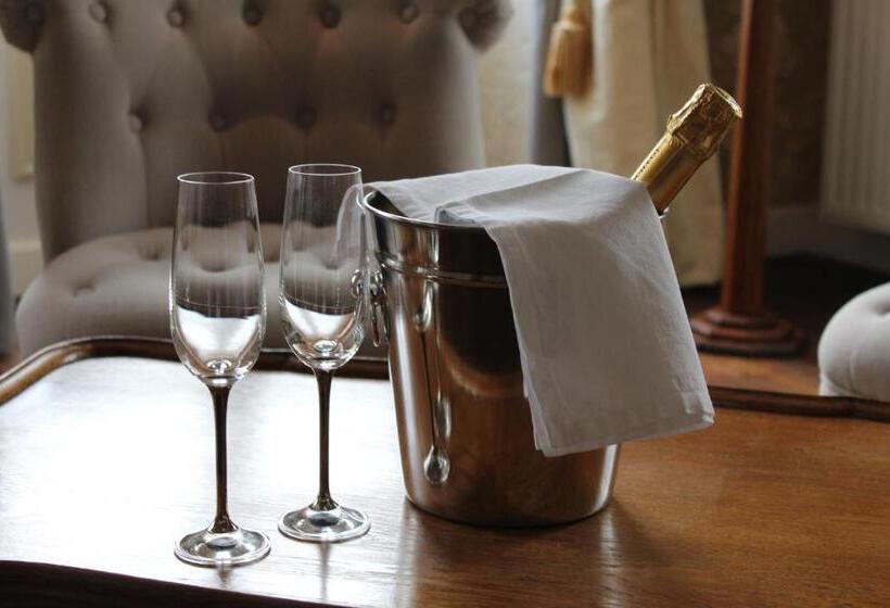 פנסיון Le Patio Chambres Et Tables D Hôtes