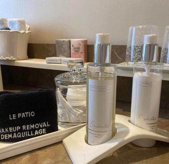 פנסיון Le Patio Chambres Et Tables D Hôtes