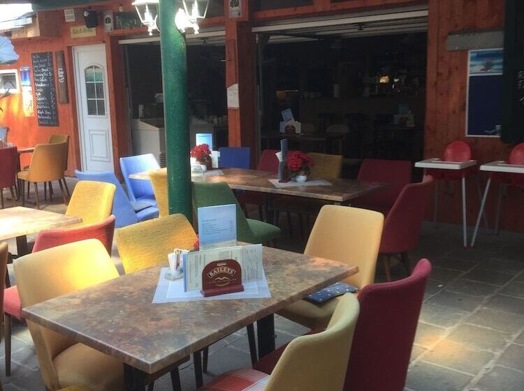 리조트 Feriensiedlung Schwalbennest