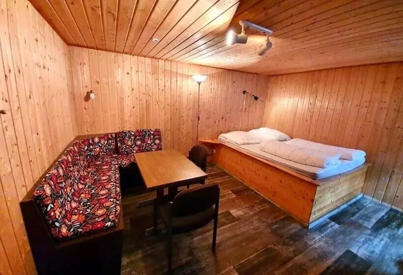 Lomakeskus Feriensiedlung Schwalbennest