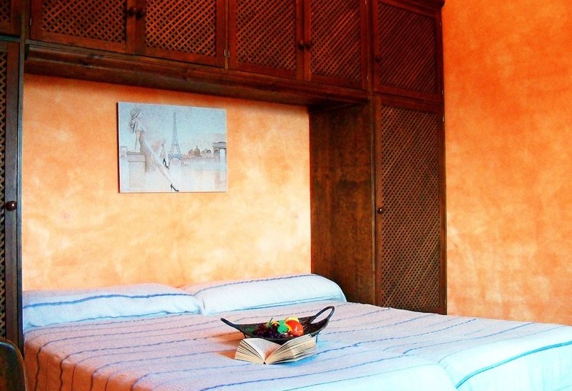 Cosy Cottage In Antequera With Swimming Pool