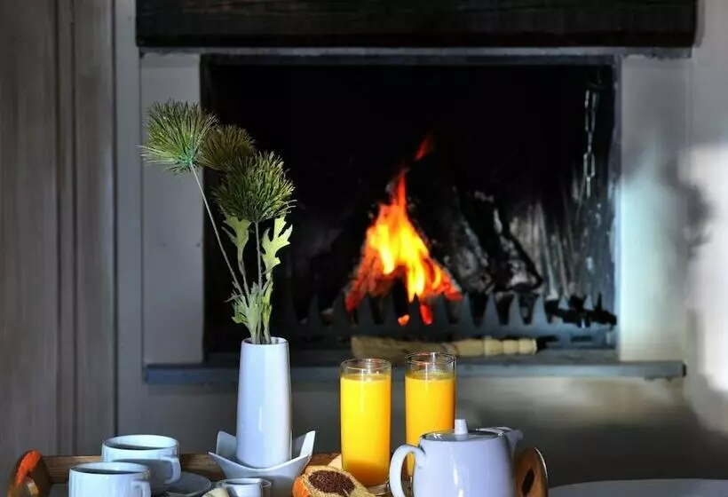 هتل Konitsa River Whisper  Gefyri Triple Suite