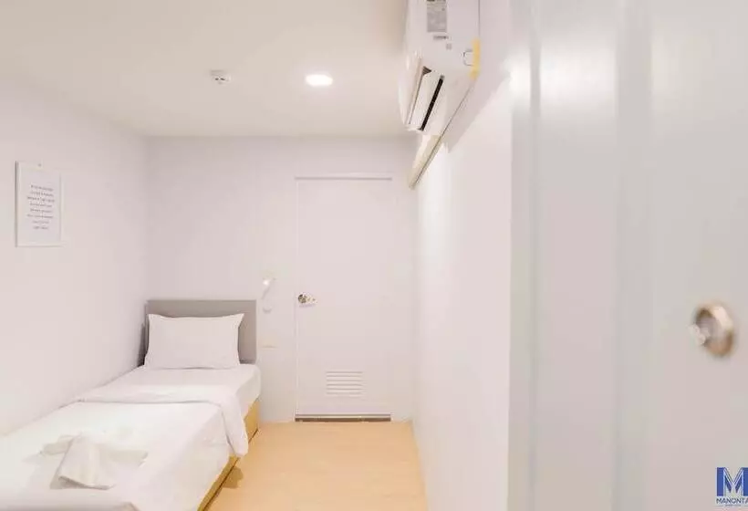 Hotelli Manonta Budget