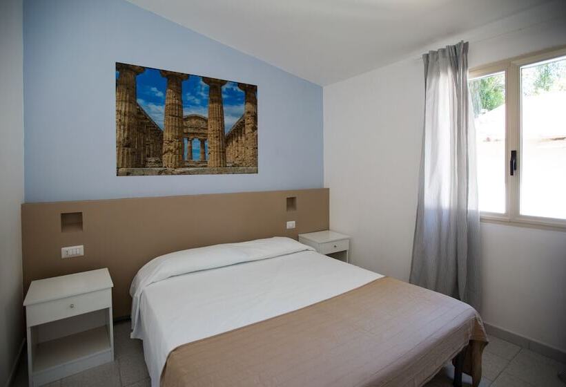 Отель Happy Camp Mobile Homes In Camping Village Paestum