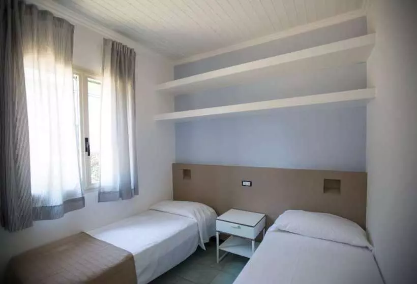 ホテル Happy Camp Mobile Homes In Camping Village Paestum