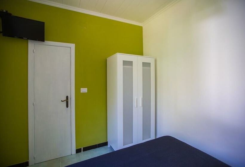 Отель Happy Camp Mobile Homes In Camping Village Paestum