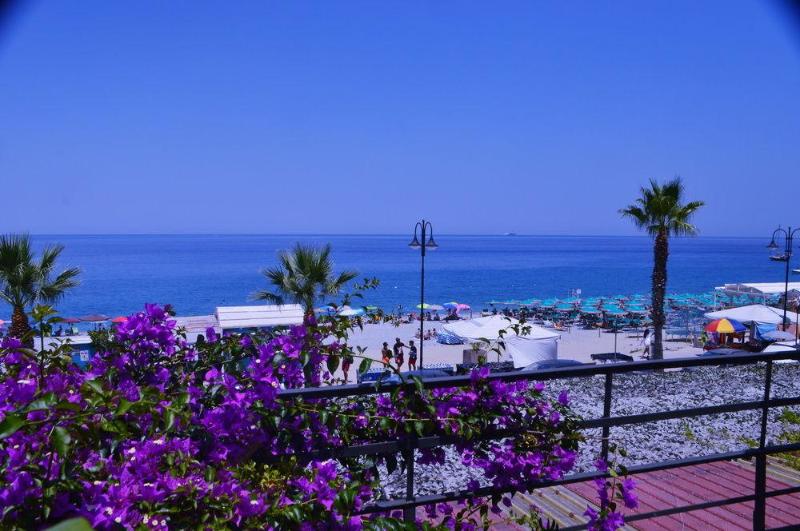 هتل Le Sirene Scilla