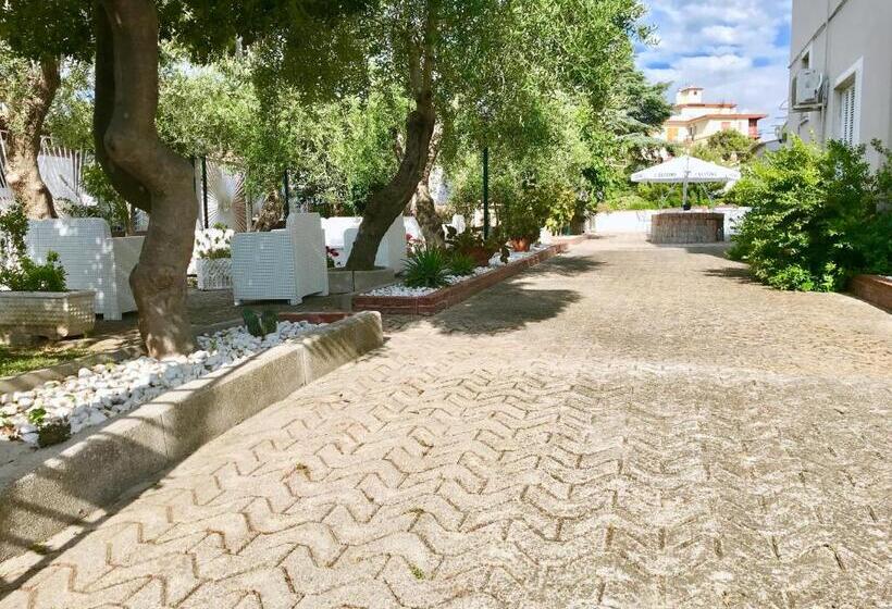 بنسيون Affittacamere Villa Paestum