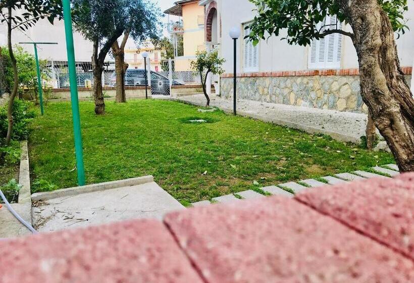 بنسيون Affittacamere Villa Paestum