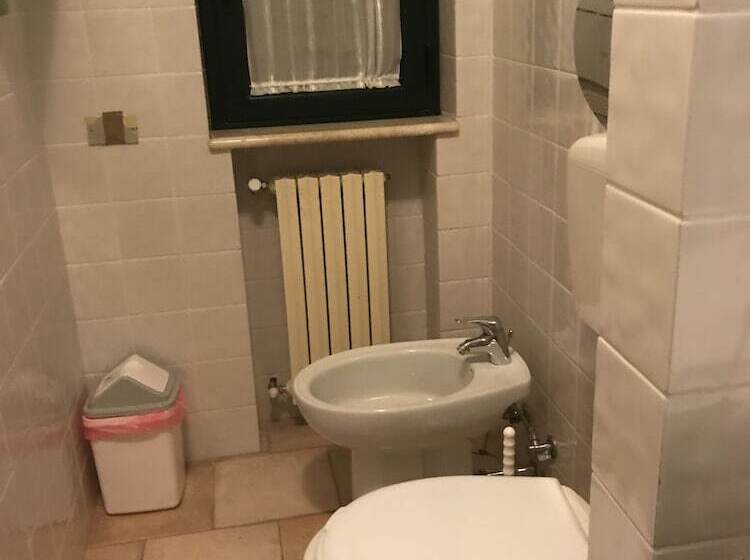 ペンション Villa Belvedere By Lago Pergusa