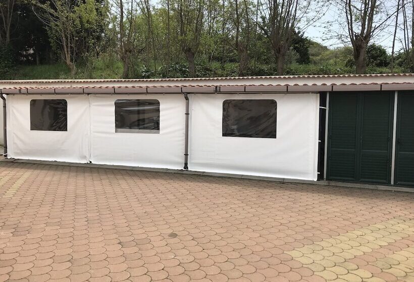 ペンション Villa Belvedere By Lago Pergusa