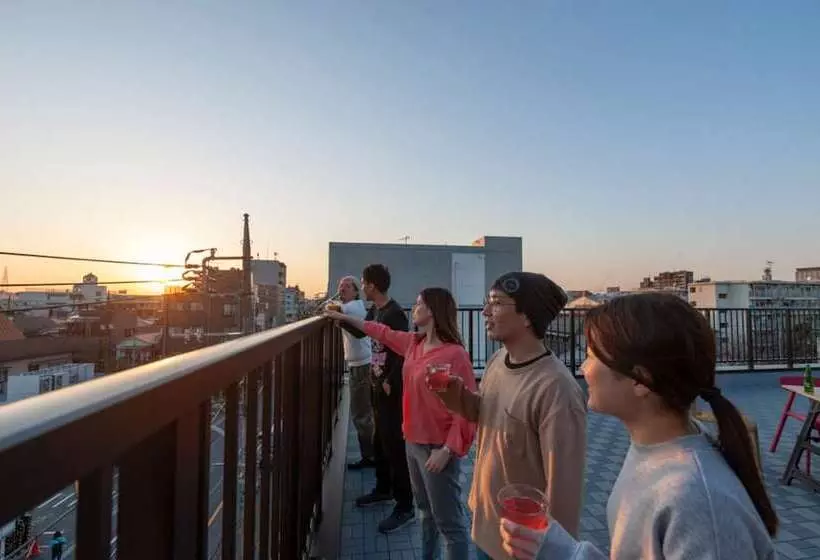 Plat Hostel Keikyu Haneda Home