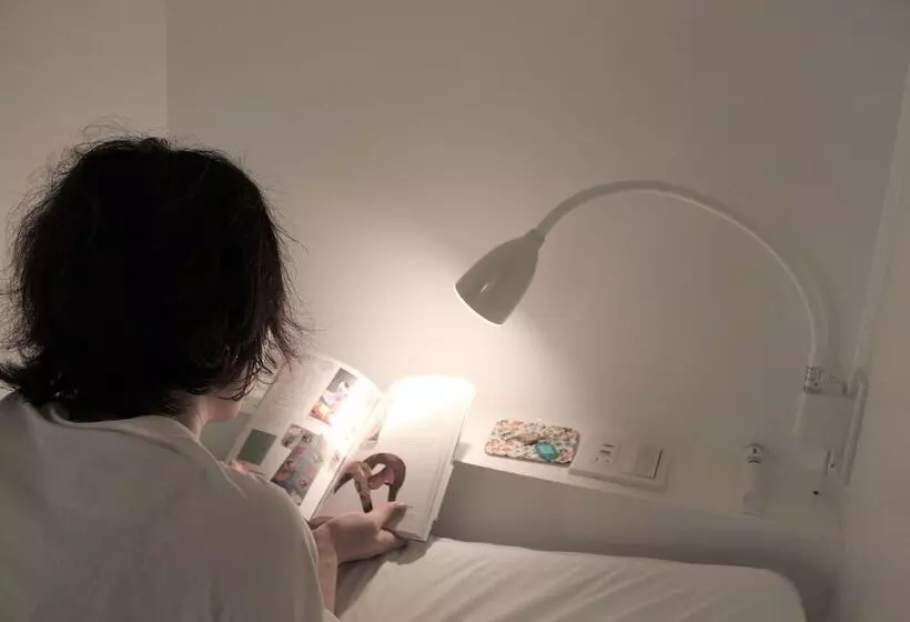 Plat Hostel Keikyu Haneda Home