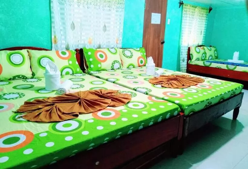 Blue Lagoon Inn, Pagudpud