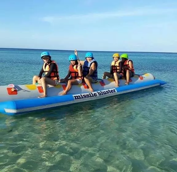 Blue Lagoon Inn, Pagudpud