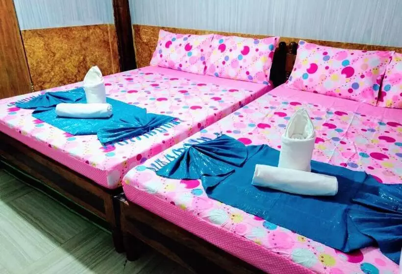 Blue Lagoon Inn, Pagudpud