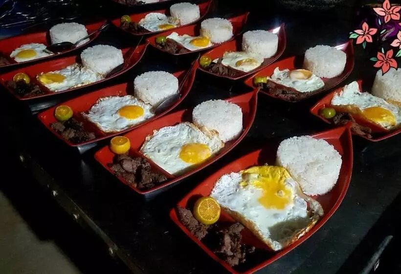 Blue Lagoon Inn, Pagudpud