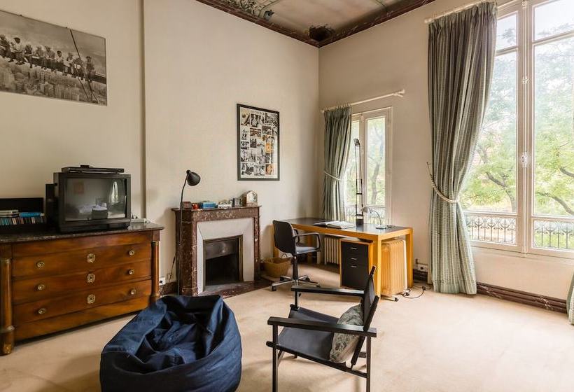 Charming Townhouse Near Parc Montsouris