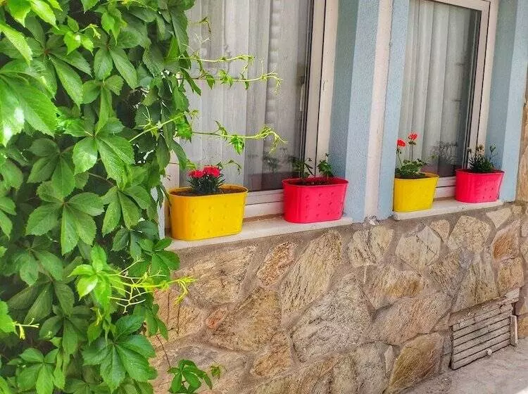 هتل Adamarin Terrace