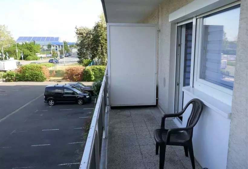 هتل Gästehaus Schröder Walldorf 3