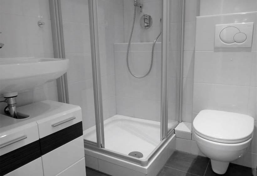 ホテル Gästehaus Schröder Walldorf 3