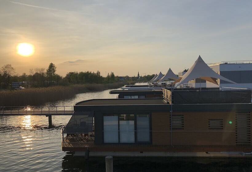 Отель Hausboot Harmonie