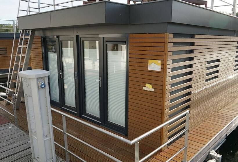 Отель Hausboot Harmonie