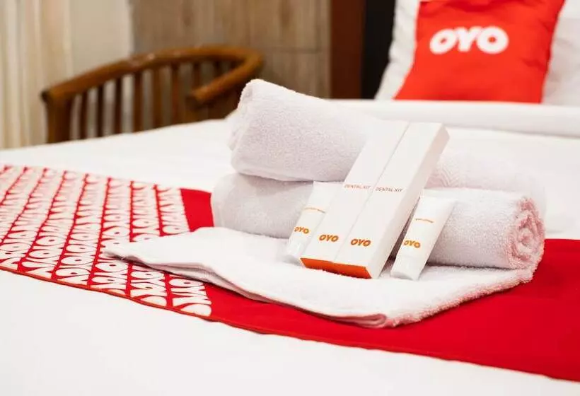 ホテル Oyo 1695 Royal Senggigi
