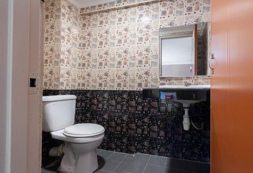 هتل Oyo 89844 Green Villa