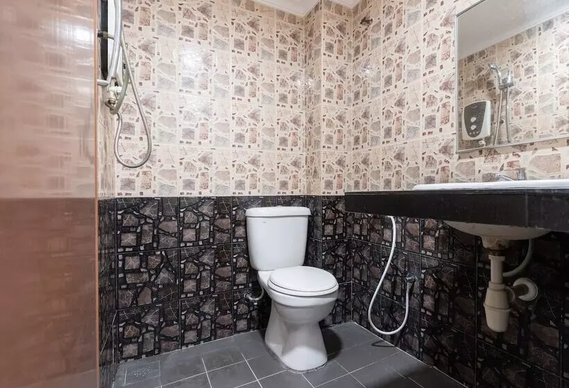 Hotelli Oyo 89844 Green Villa