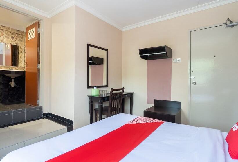 هتل Oyo 89844 Green Villa