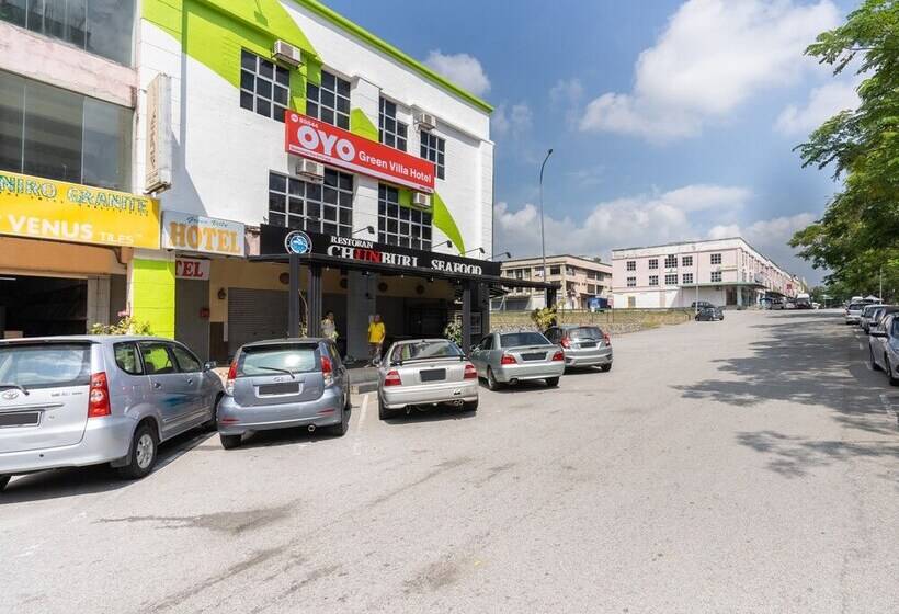 هتل Oyo 89844 Green Villa