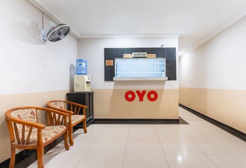 هتل Oyo 89844 Green Villa