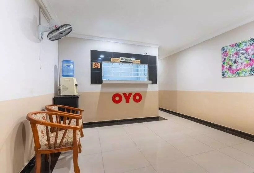 Hotelli Oyo 89844 Green Villa